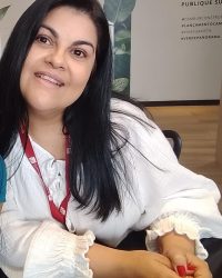 Corretora Cintia Vista cambur